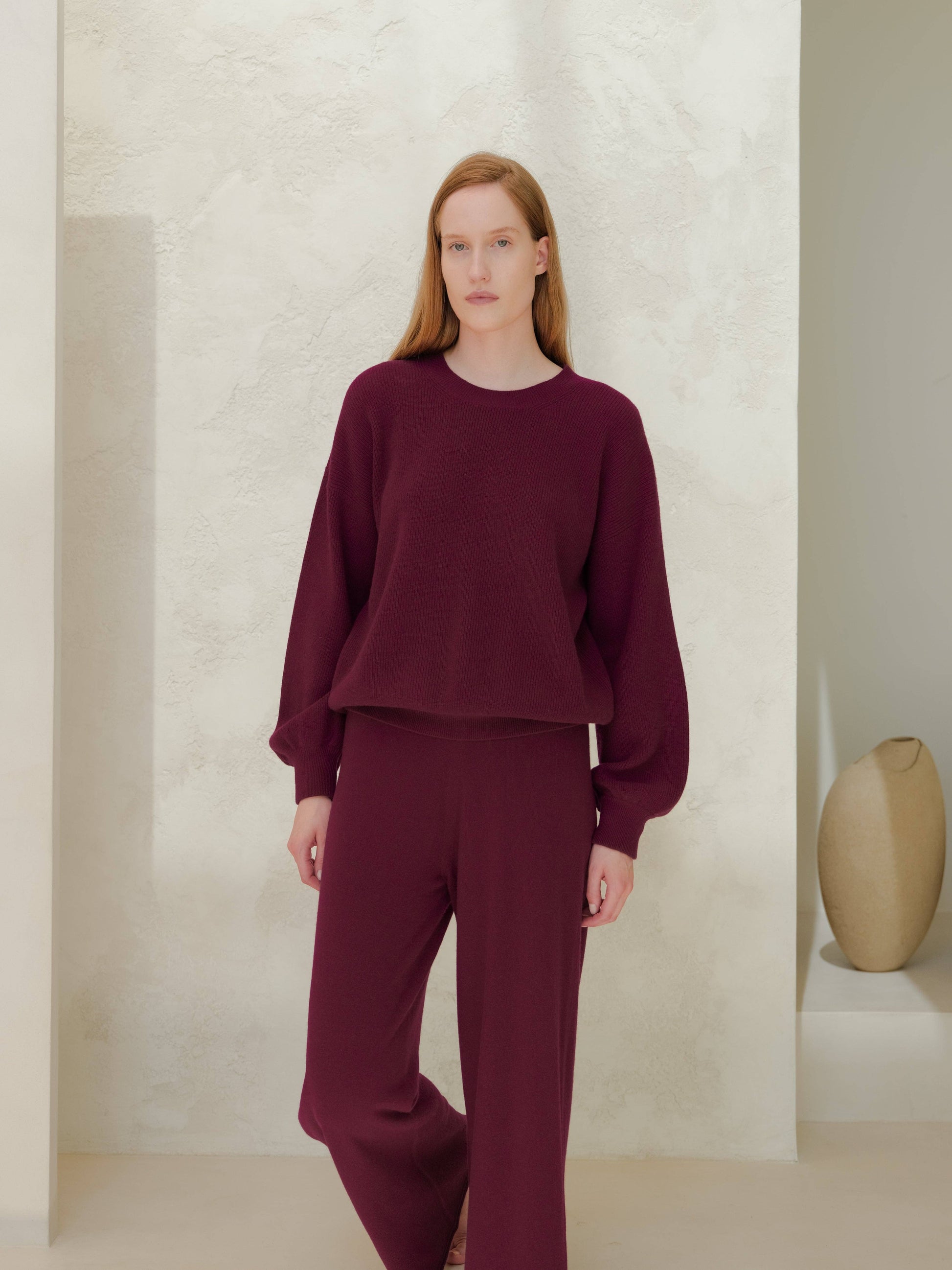 Maglione girocollo a costine in misto cashmere con maniche a palloncino