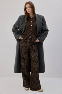 Cardigan corto con bottoni dorati
