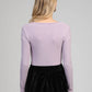 T-shirt lilla a costine con scollo quadrato