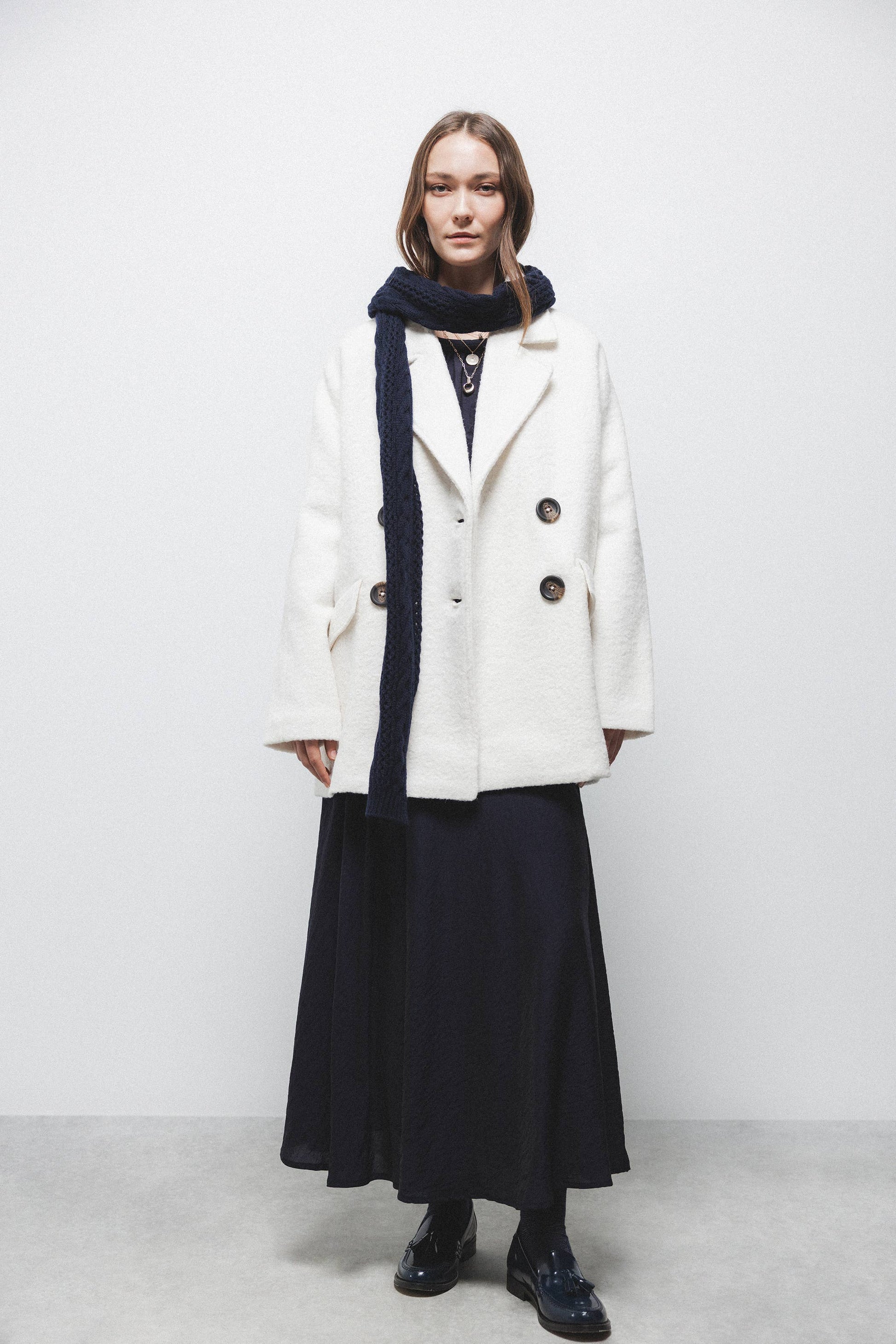 Cappotto doppiopetto minimal in bouclé