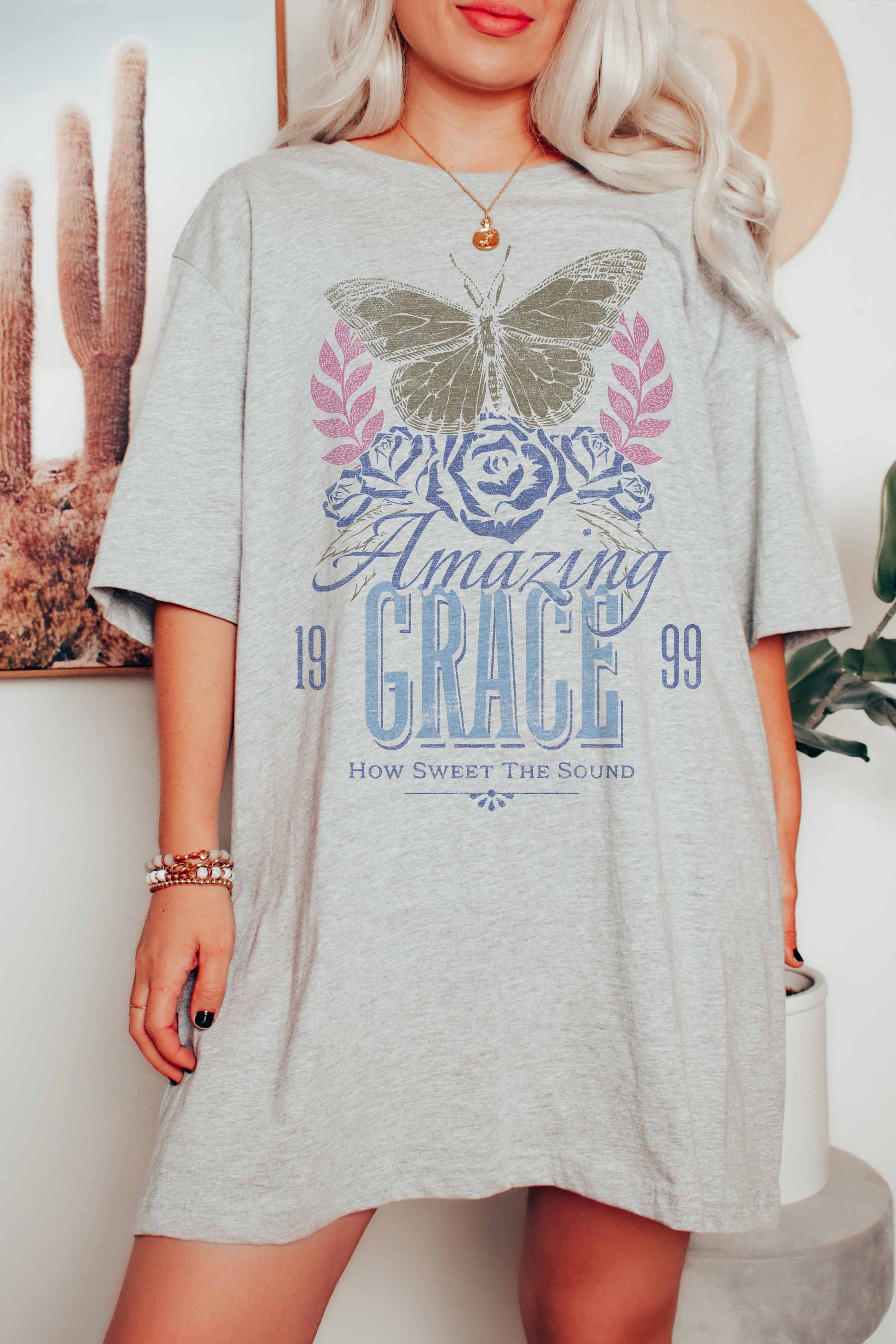 T-shirt con grafica Amazing Grace