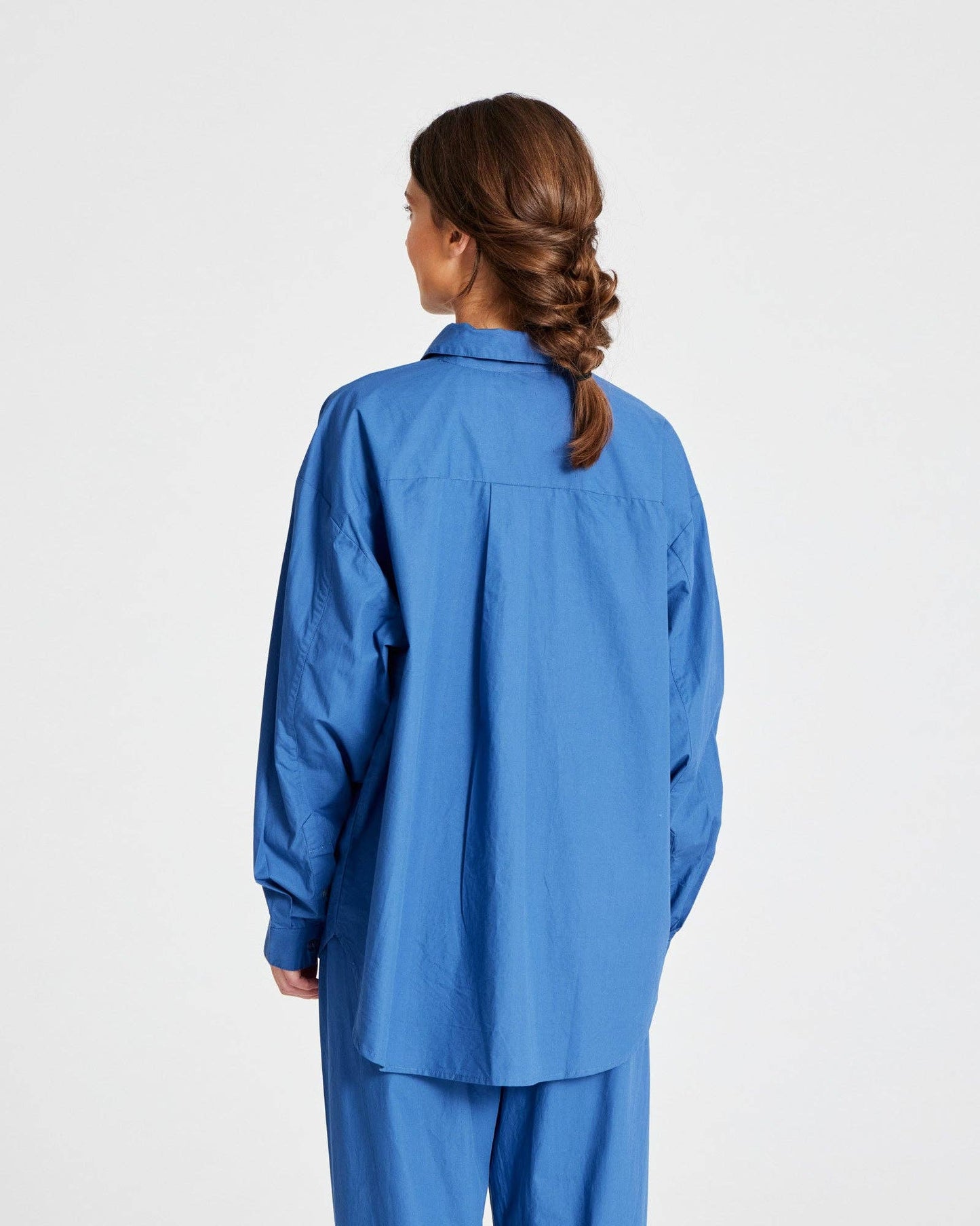 Camicia in popeline di cotone biologico GOTS Astrid azzurro chiaro
