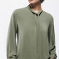 Blusa con fiocco al collo verde salvia