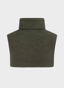 Collo alto in maglia a coste verde militare