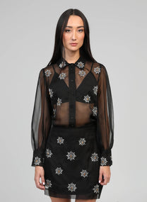 Camicia nera in organza con ricamo gioiello
