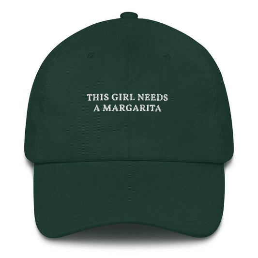 Cappellino dad hat ricamato “This Girl Needs a Margarita”