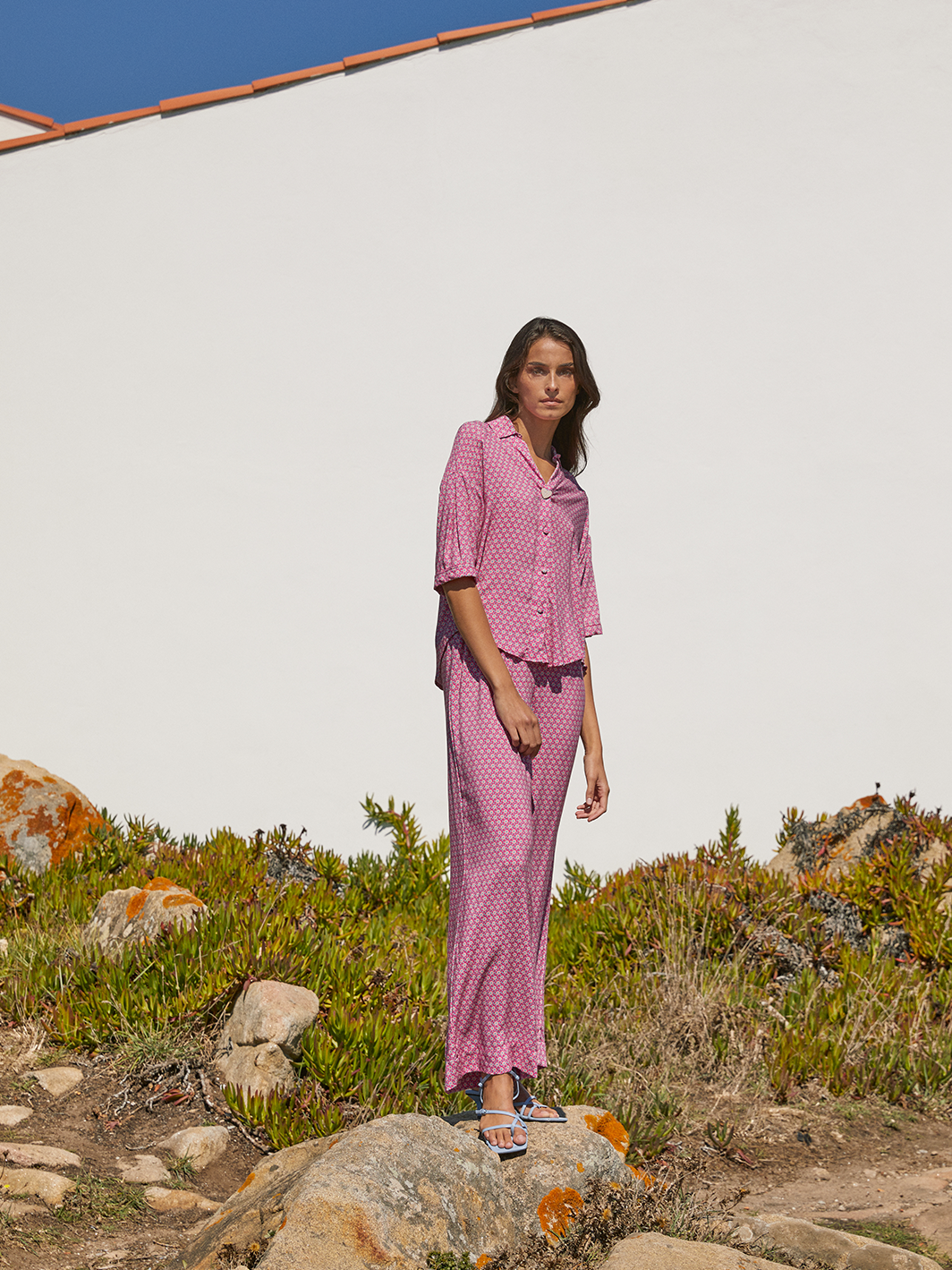 Pantaloni palazzo stampati rosa in viscosa