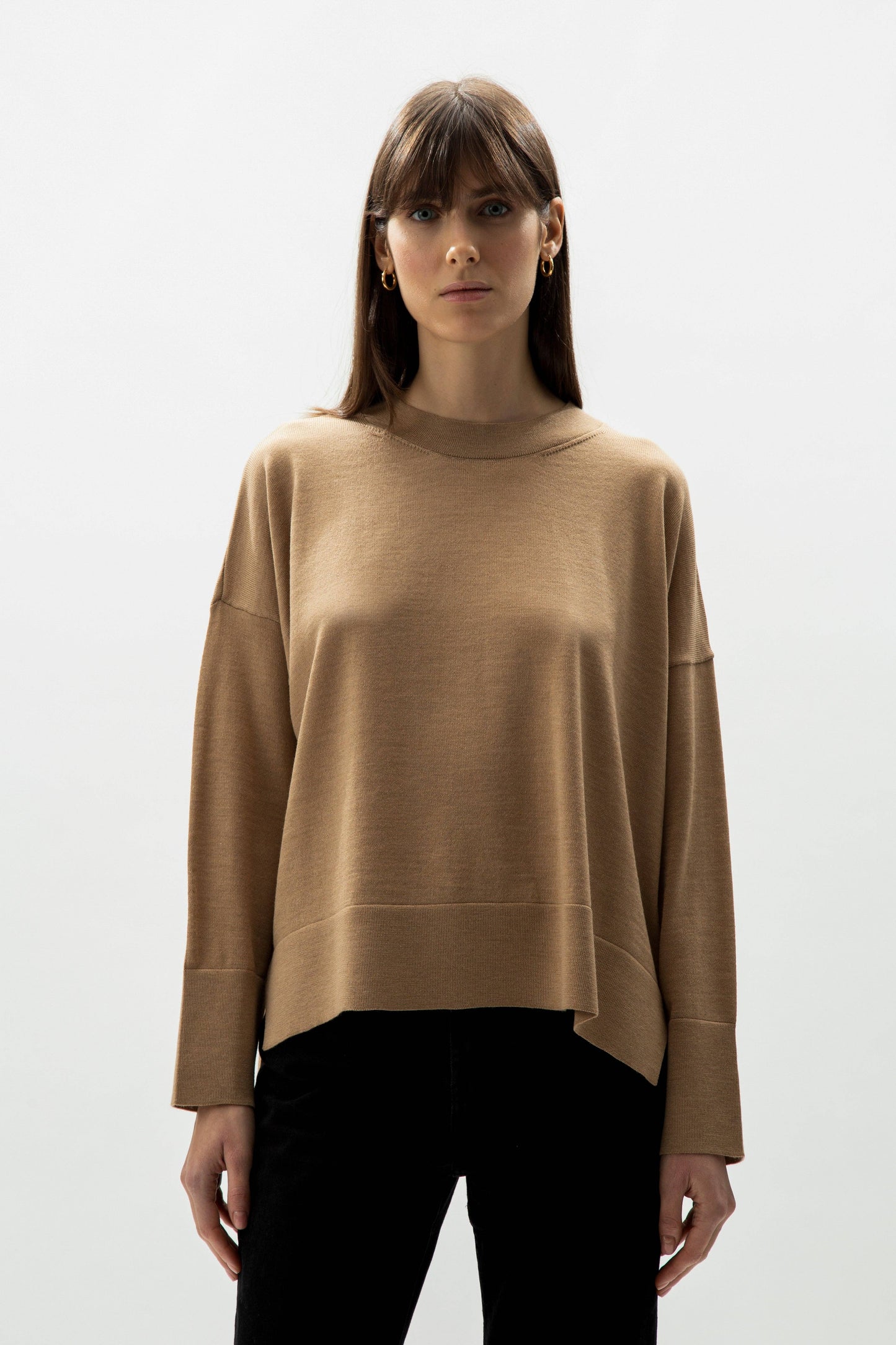 Pullover oversize girocollo in lana merino extra fine
