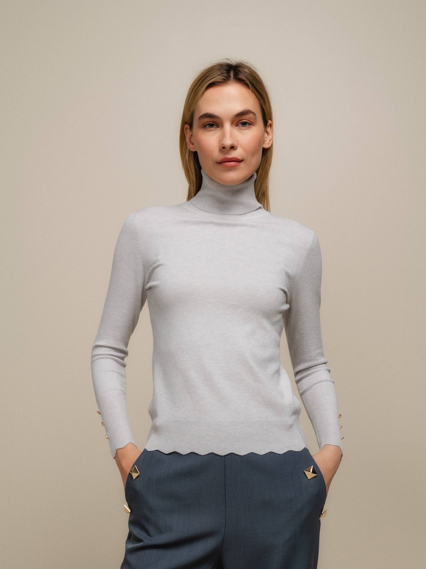 Maglione dolcevita da donna in maglia morbida