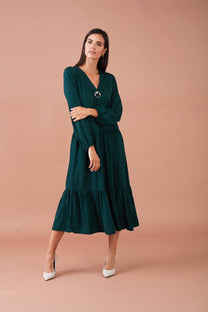 Vestito midi fluido in viscosa con applicazione gioiello