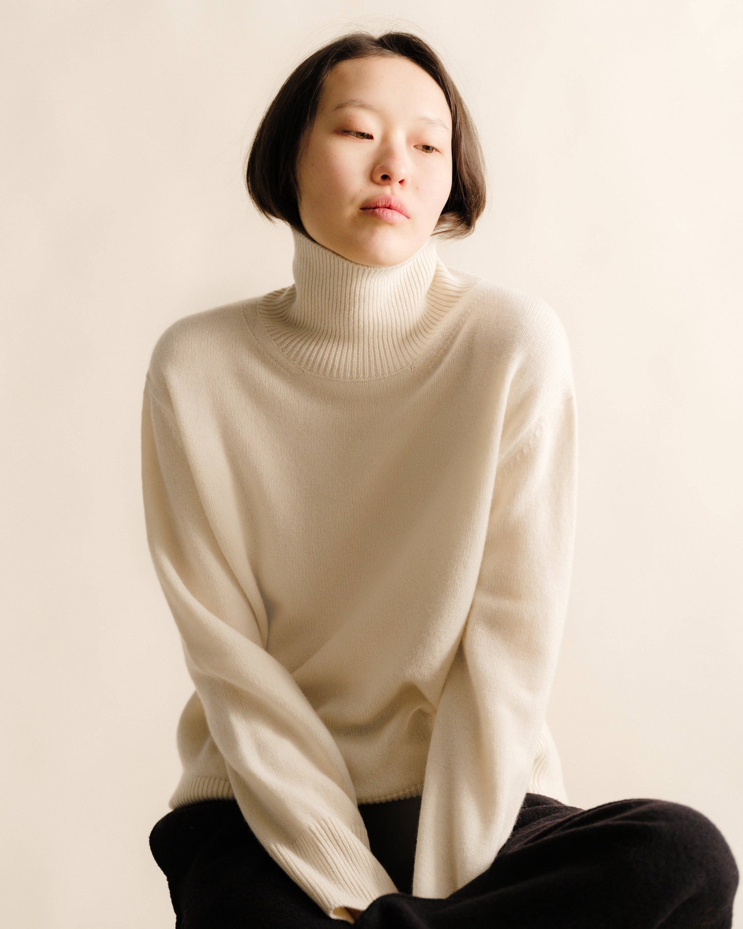 Maxi maglione a collo alto in puro cashmere