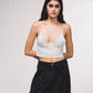 Top cropped all’uncinetto a triangolo