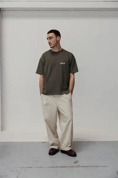 T-shirt corta oversize oliva in cotone organico