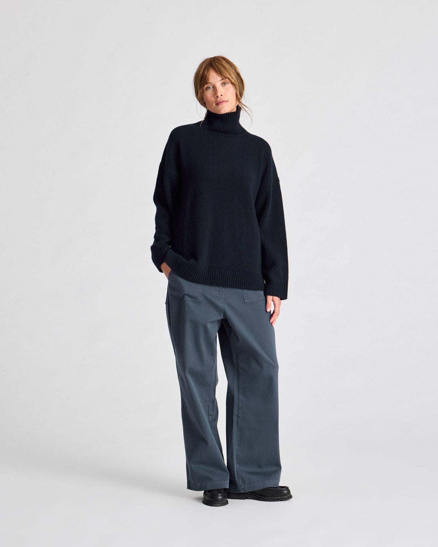 Maglione Mandie in lana d’agnello GOTS blu notte