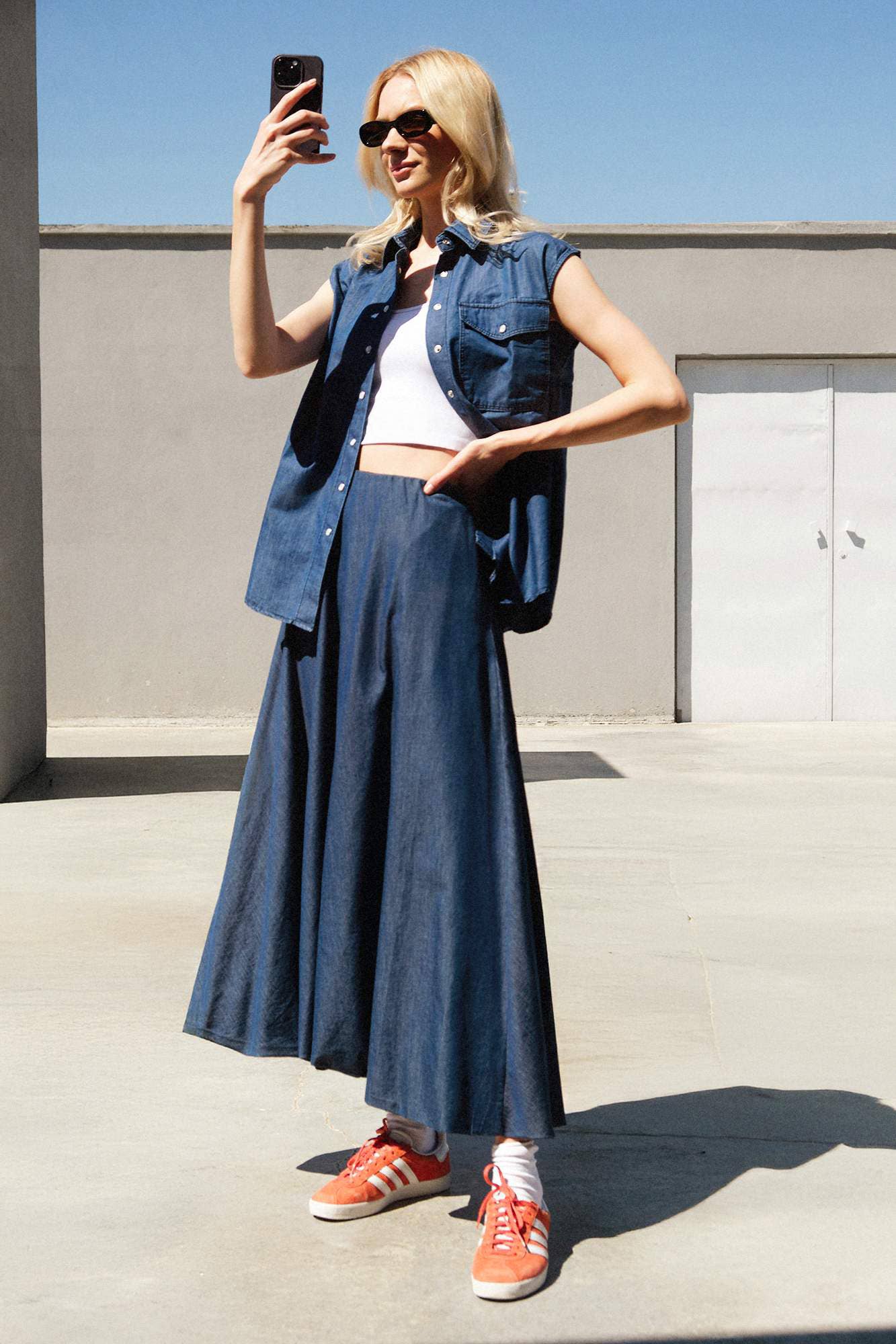 Gonna lunga effetto denim fluida