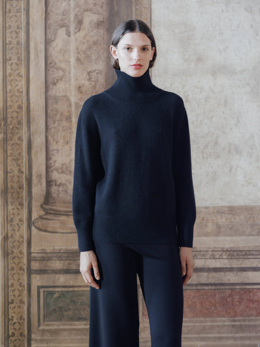 Maxi maglione a collo alto in puro cashmere