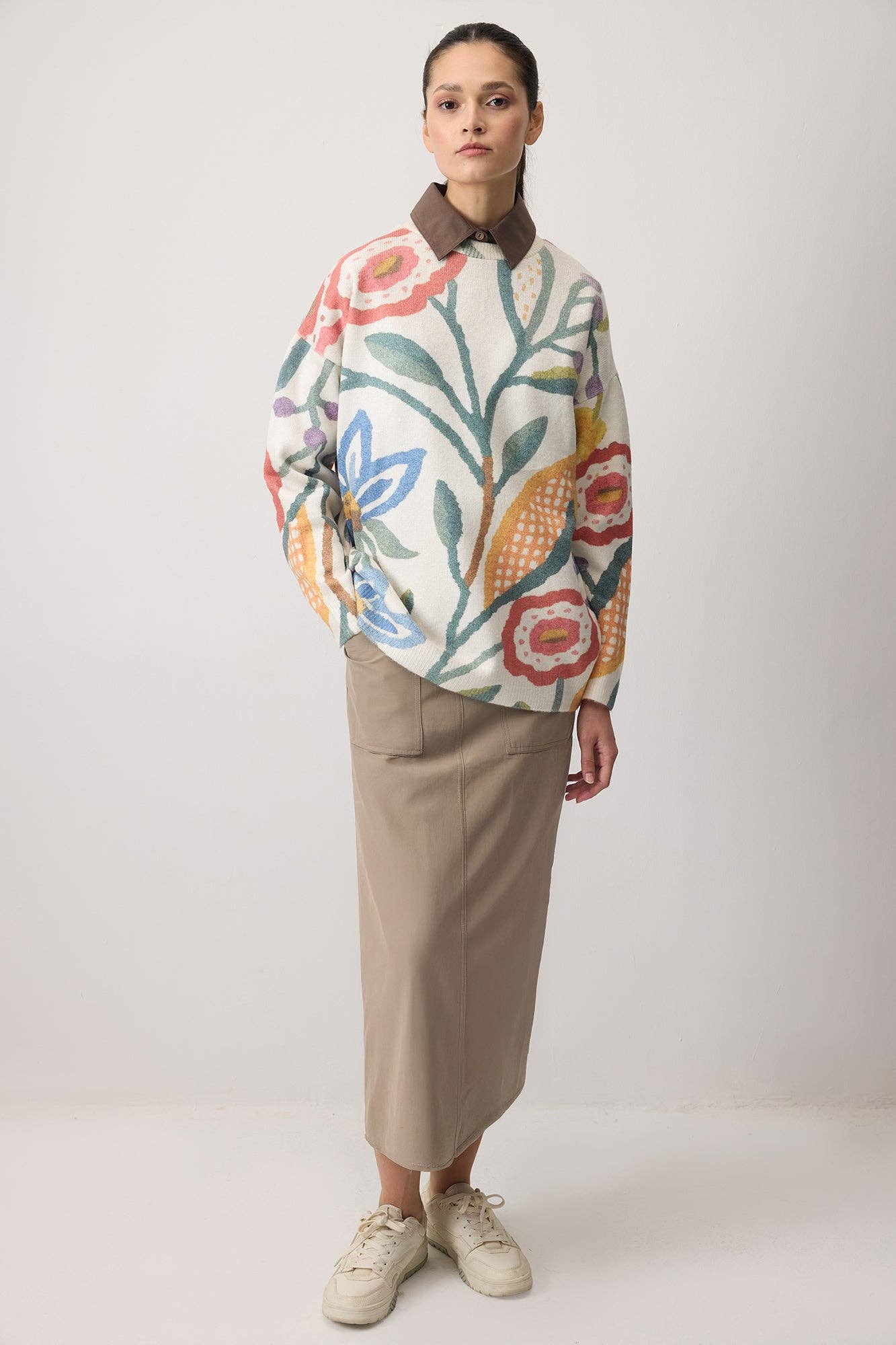 Maglione in maglia con motivo floreale