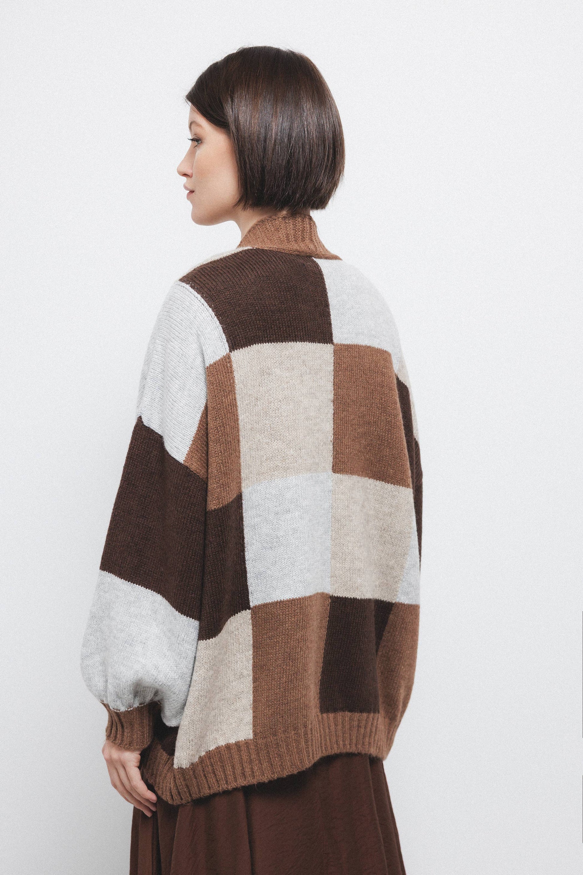 Cardigan in maglia color block con motivo geometrico