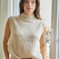 Maglione smanicato in maglia a collo alto da donna