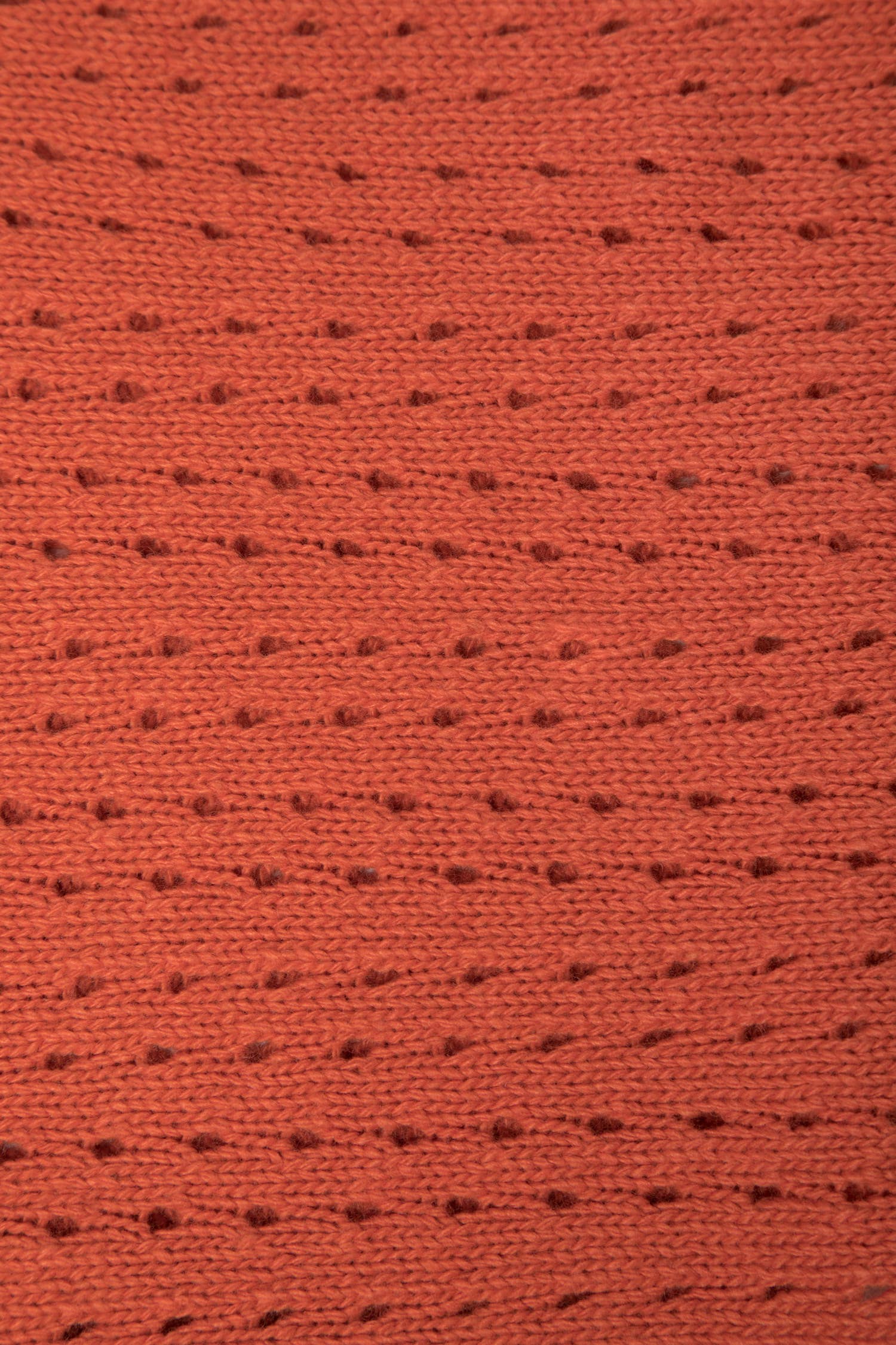 Sciarpa triangolare pointelle in maglia traforata