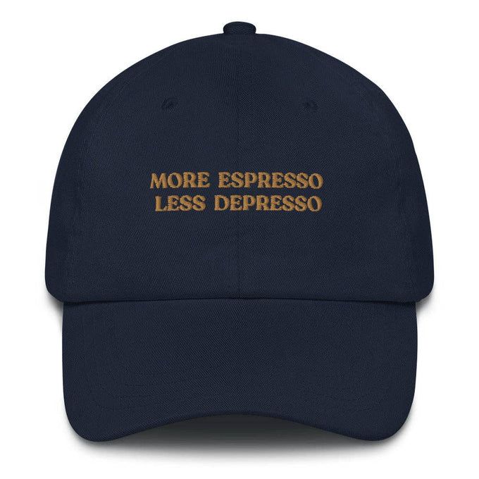 Cappellino Dad Hat in cotone con ricamo “More Espresso Less Depresso”