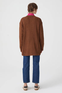 Cardigan lungo a costine con bottoni