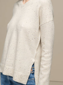 Maglione in maglia con scollo a V e micro paillettes