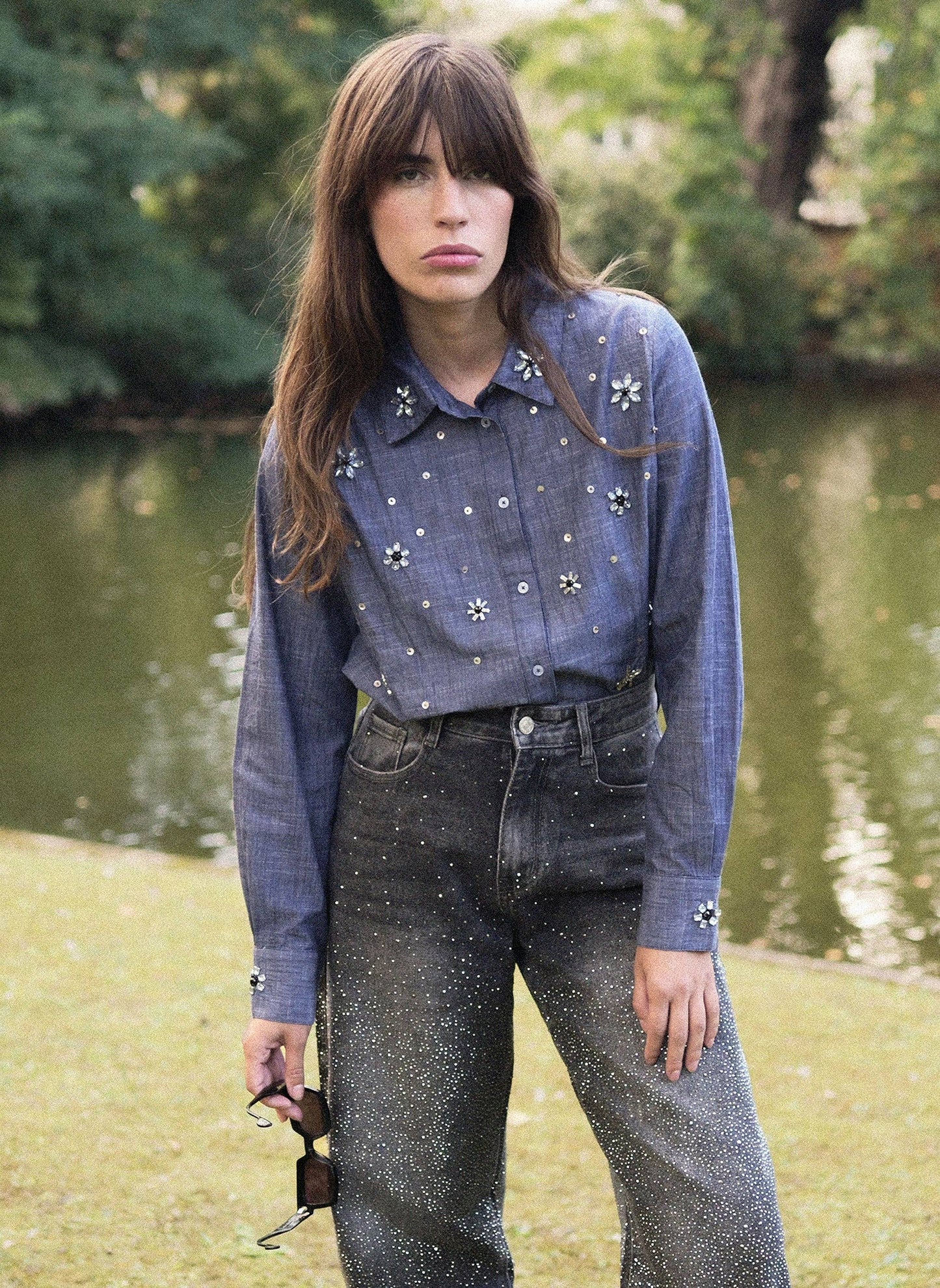 Camicia in denim Stelia con ricami e paillettes