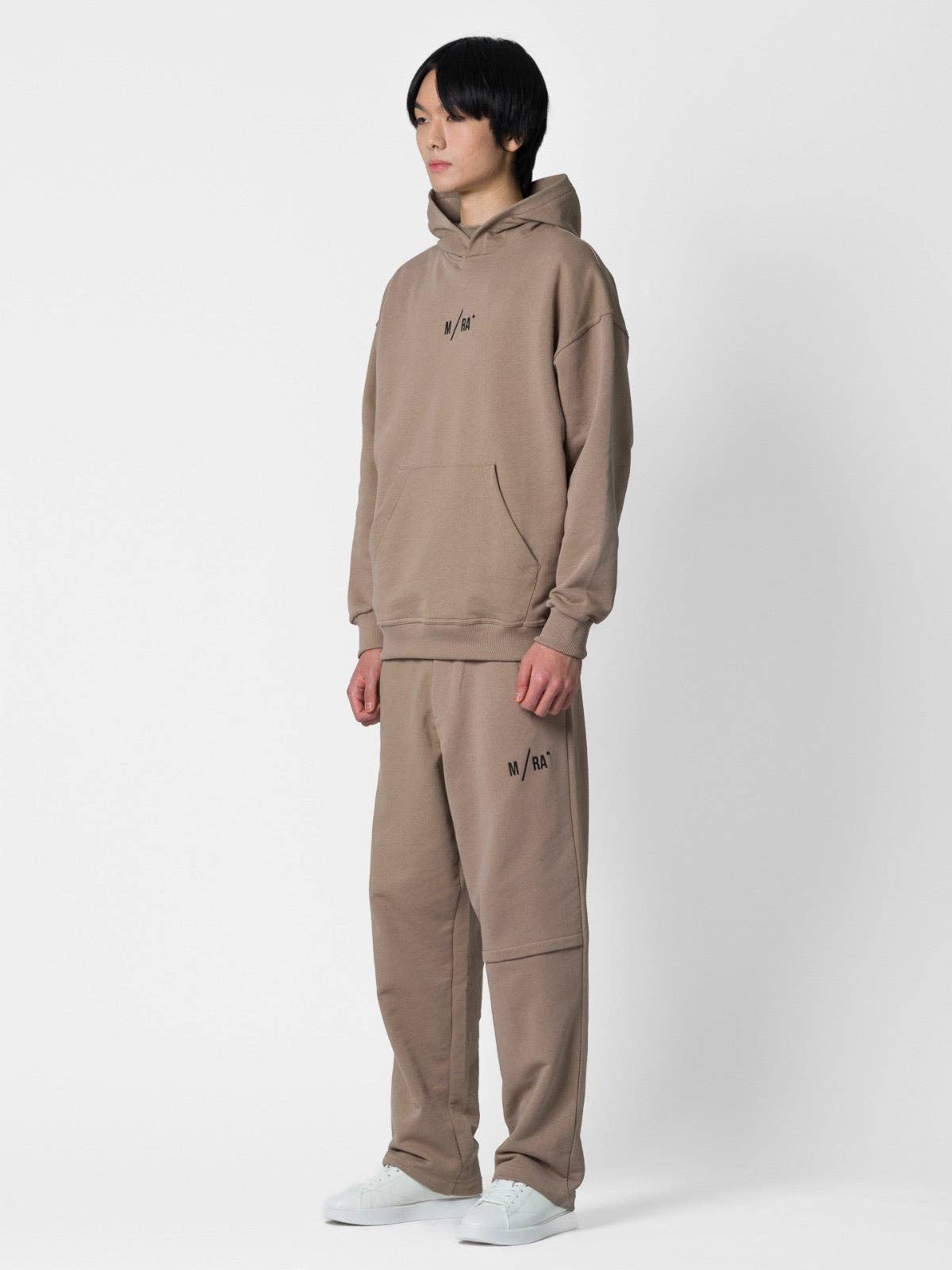 Felpa con cappuccio regular nocciola con logo