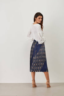 Blusa in raso con inserti in pizzo