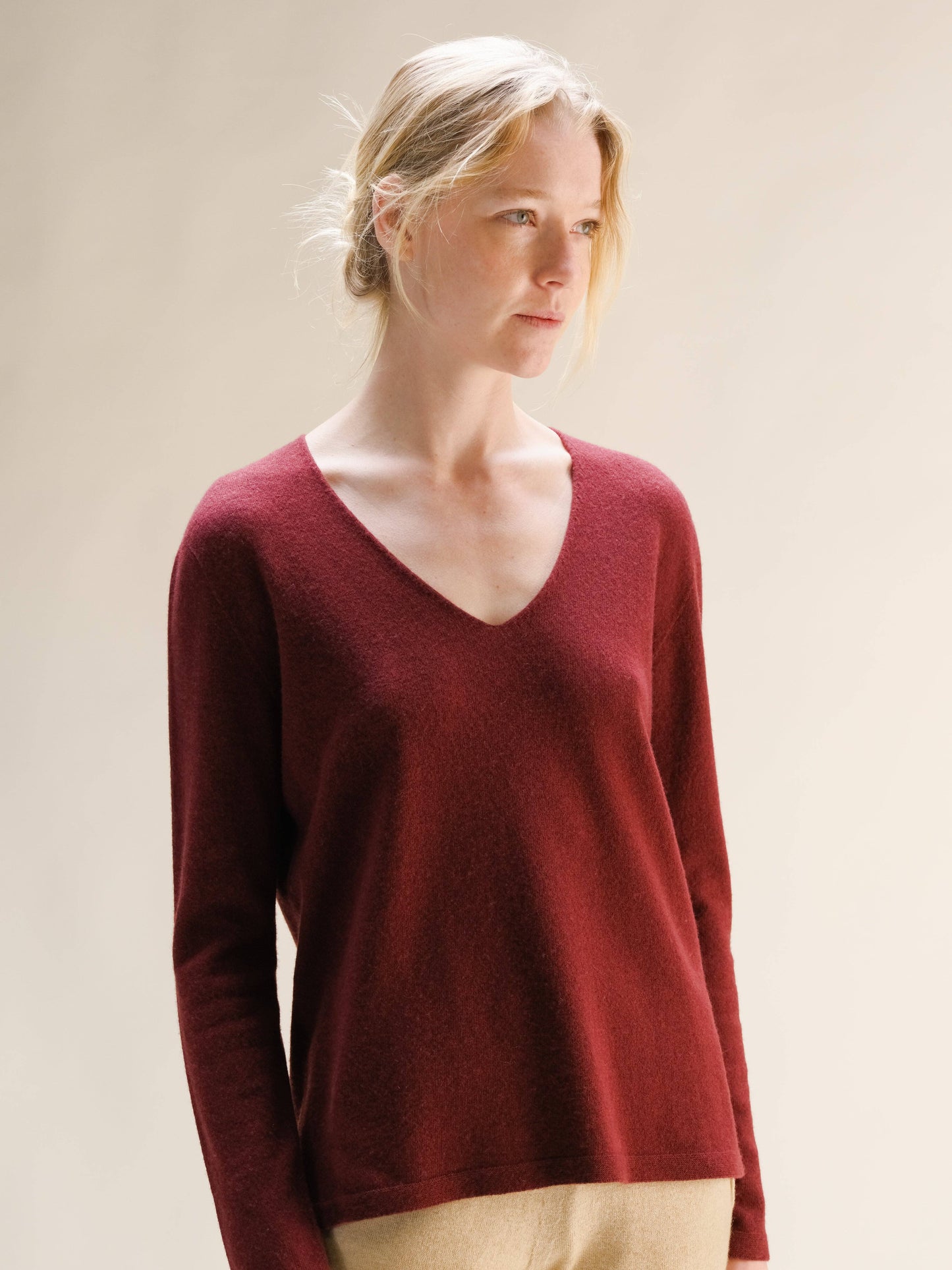 Maglia scollo a V in misto cashmere 3D Knit