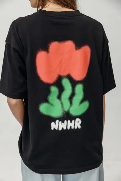 T-shirt nera oversize Tulip in cotone organico