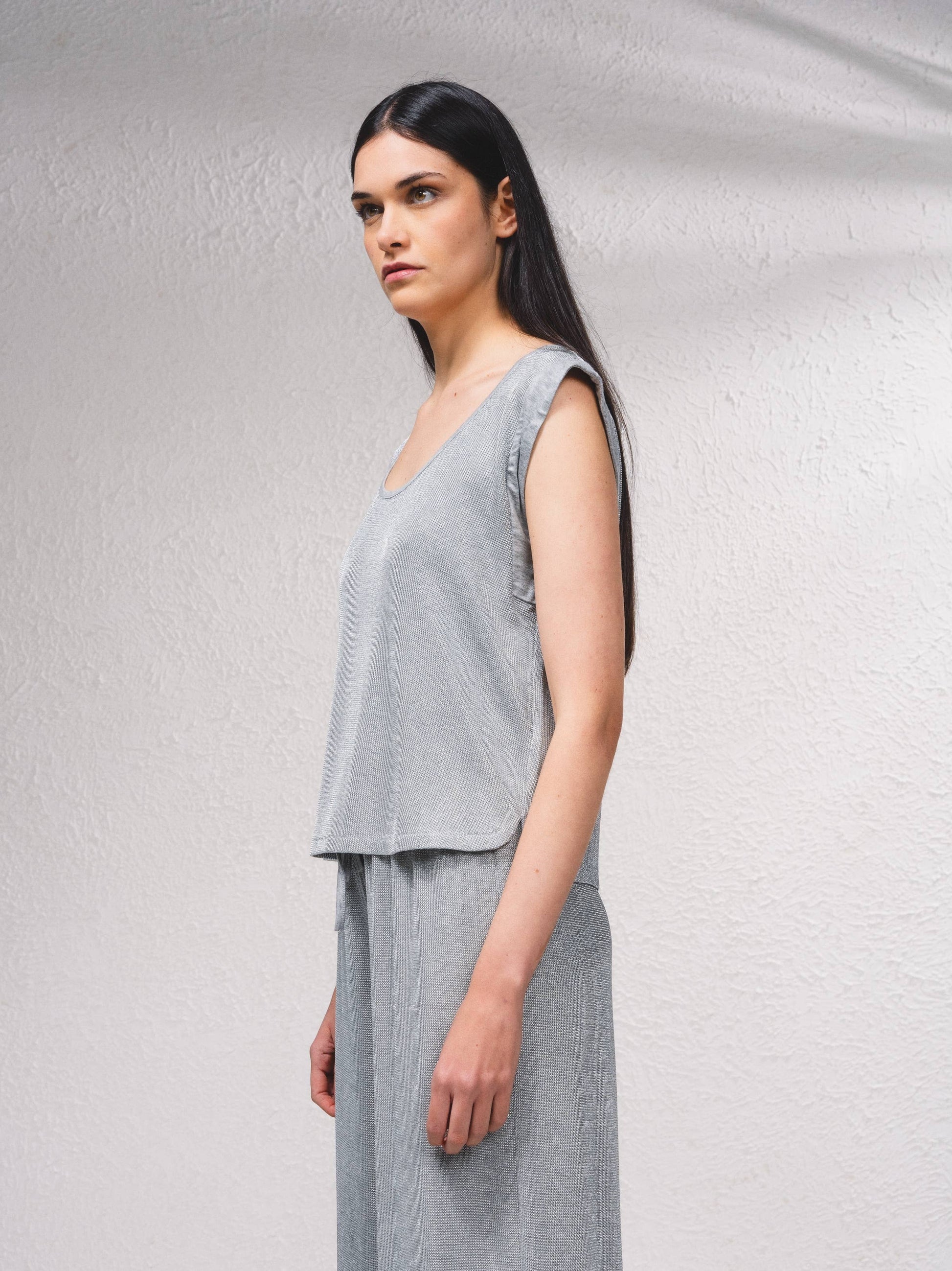 T-shirt in lurex metallizzato con maniche ad aletta