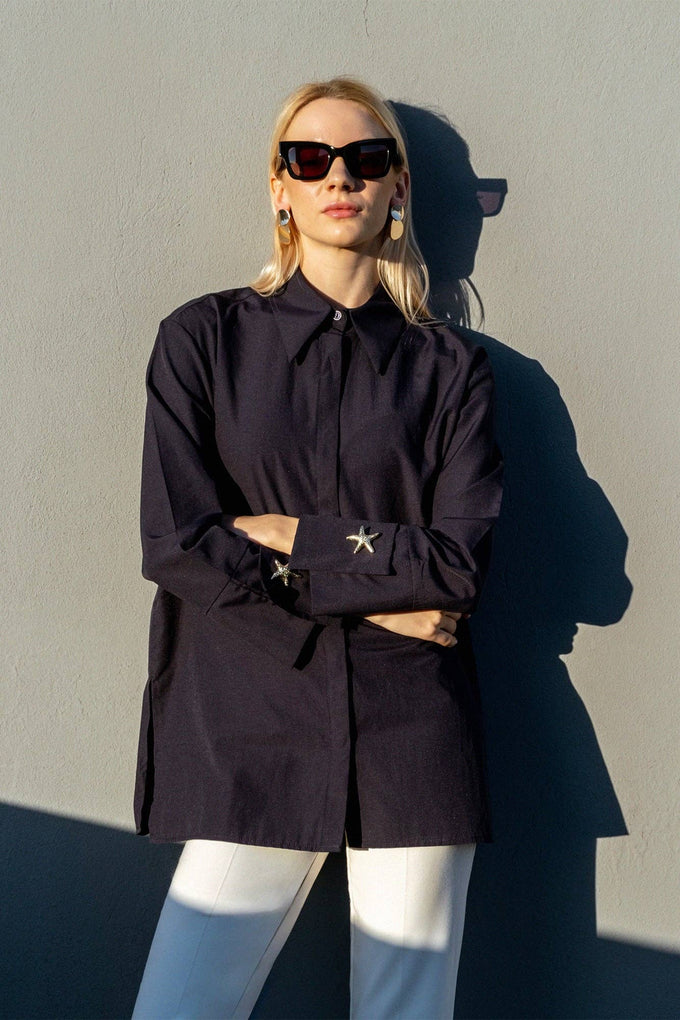 Camicia con stelle marine e polsini ampi in misto cotone