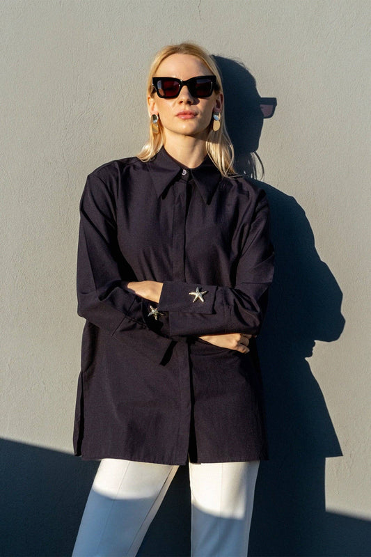 Camicia con stelle marine e polsini ampi in misto cotone