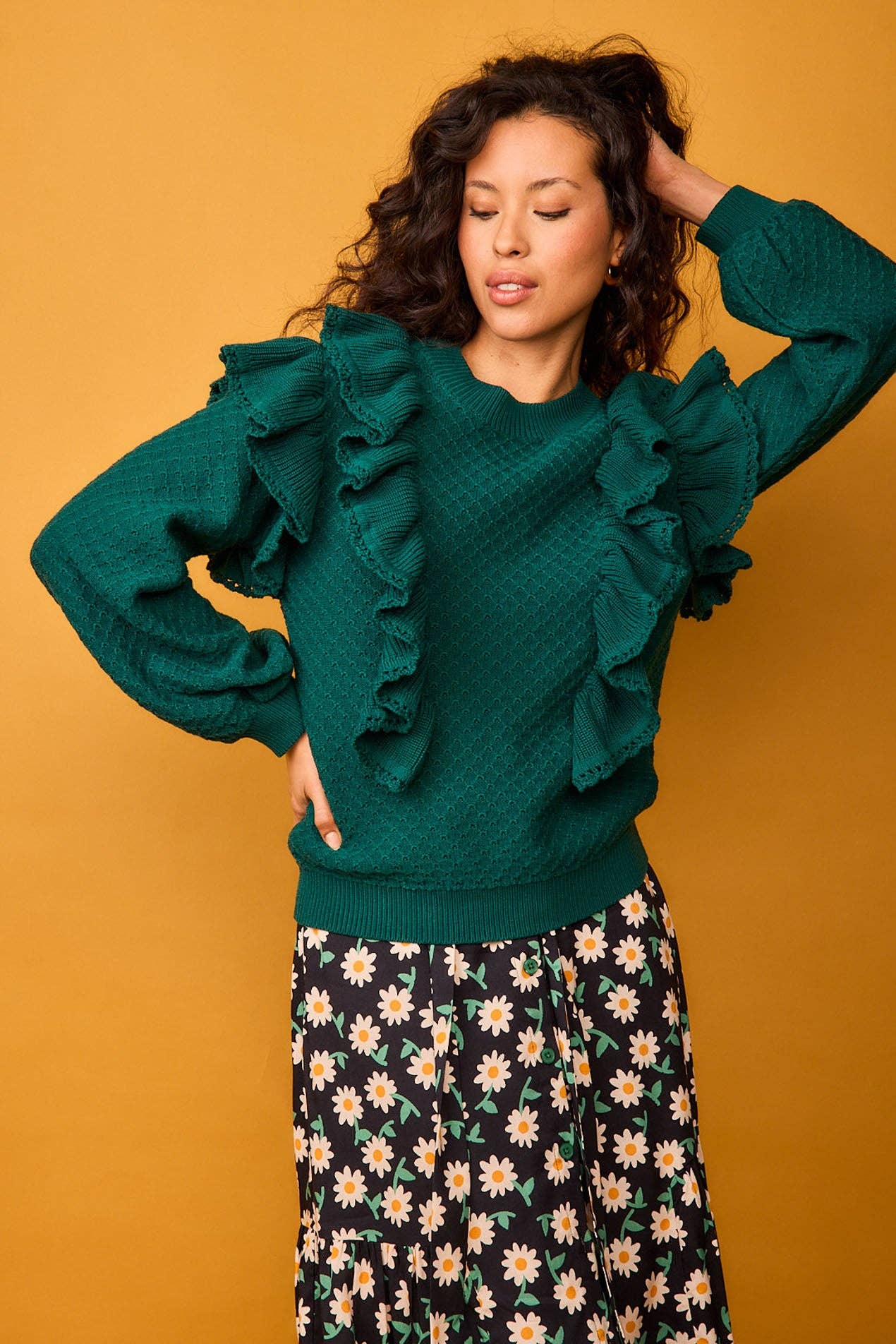 Maglione verde nido d’ape con volant