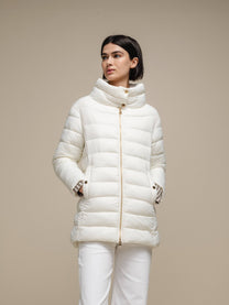 Piumino donna imbottito con collo alto