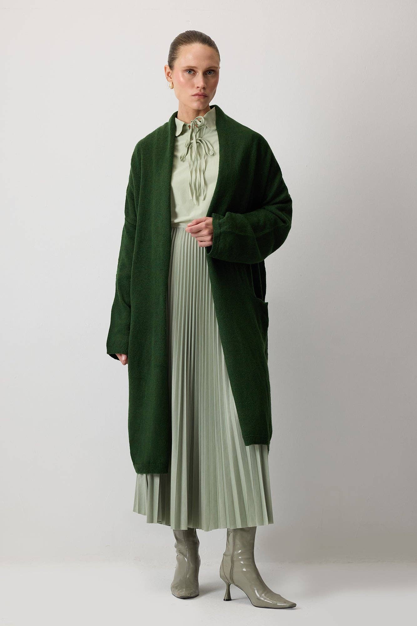 Cardigan oversize in maglia con tasche
