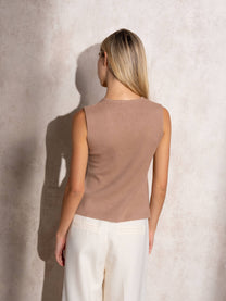 Gilet in maglia con bottoni dorati