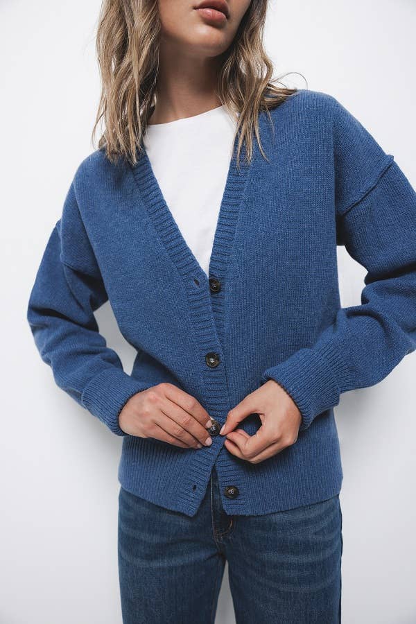 Cardigan in maglia con scollo a V e bottoni