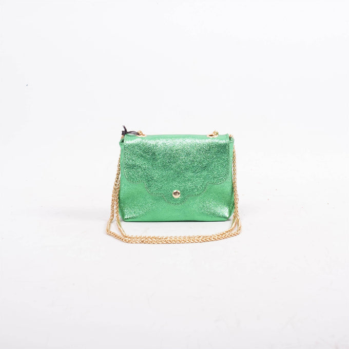 Piccola pochette in pelle con tracolla a catena