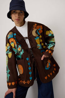 Giacca in gabardine ricamata
