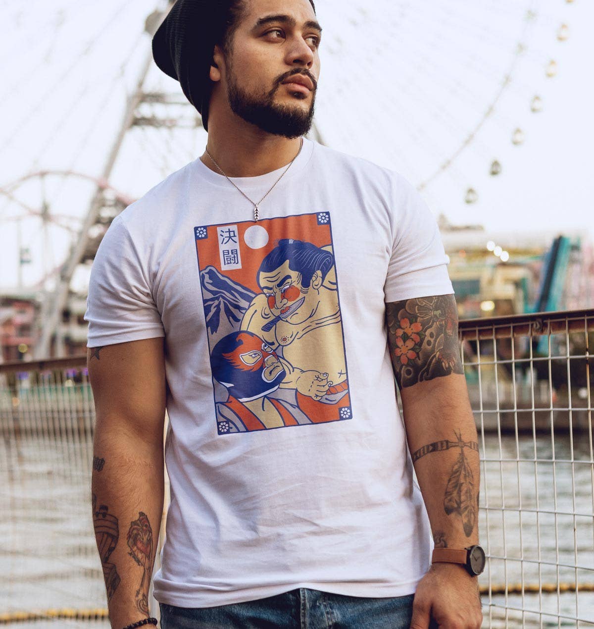 T-shirt Luchadores con stampa tattoo giapponese