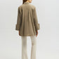 Camicia in popeline beige con polsini oversize