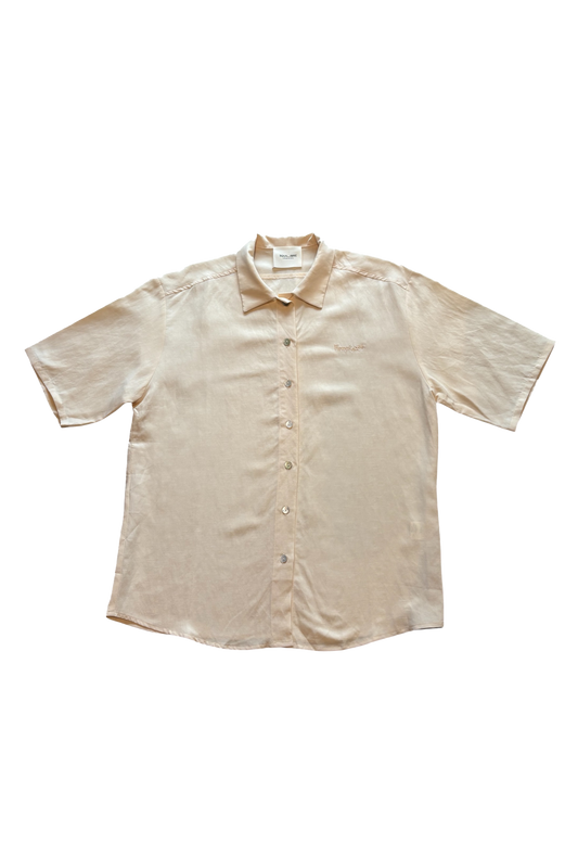 Camicia in lino color sabbia con logo ricamato