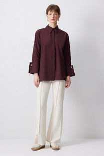 Camicia in popeline con polsini ampi