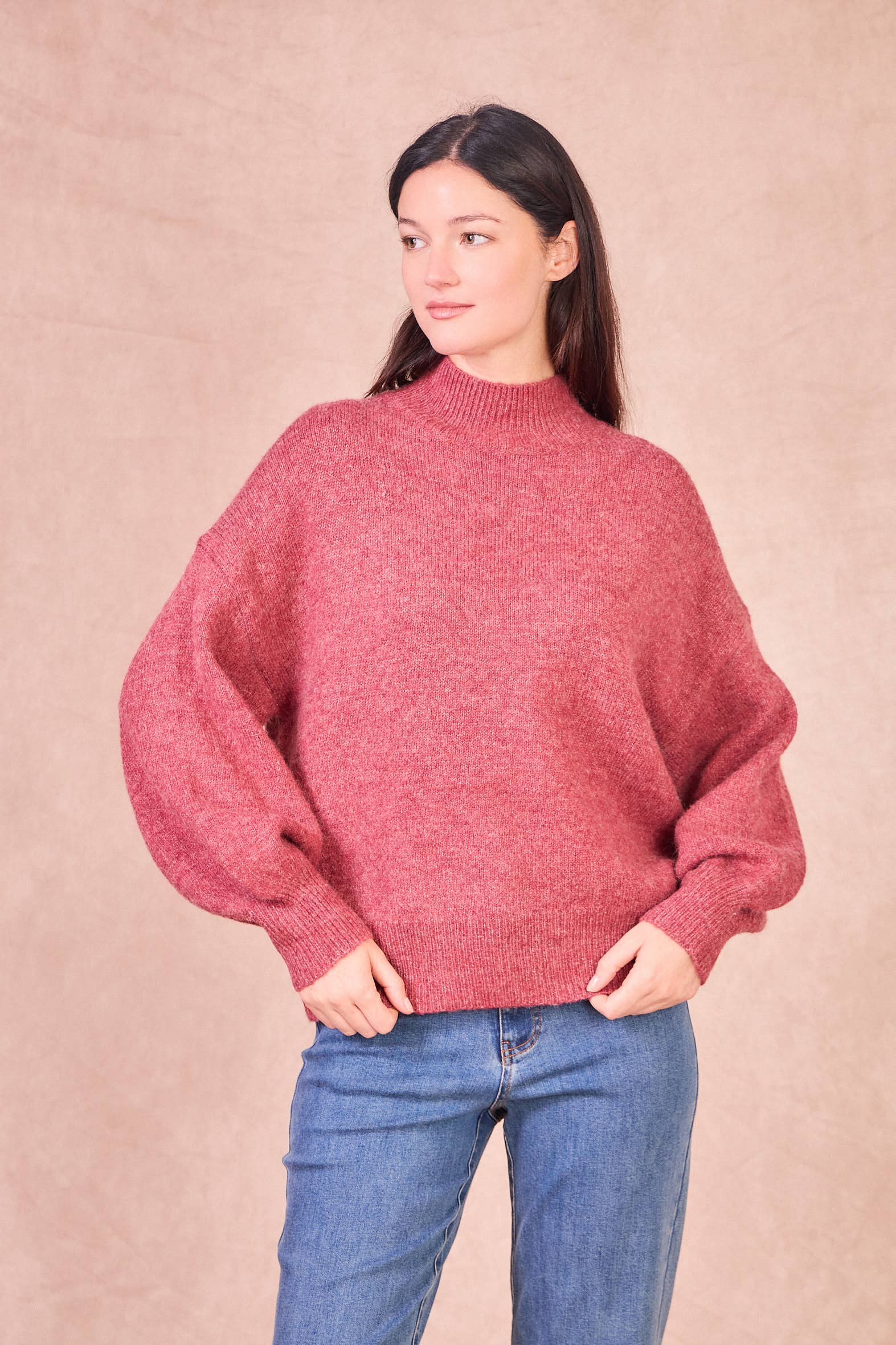 Maglione Manuella morbido con maniche a palloncino e collo alto