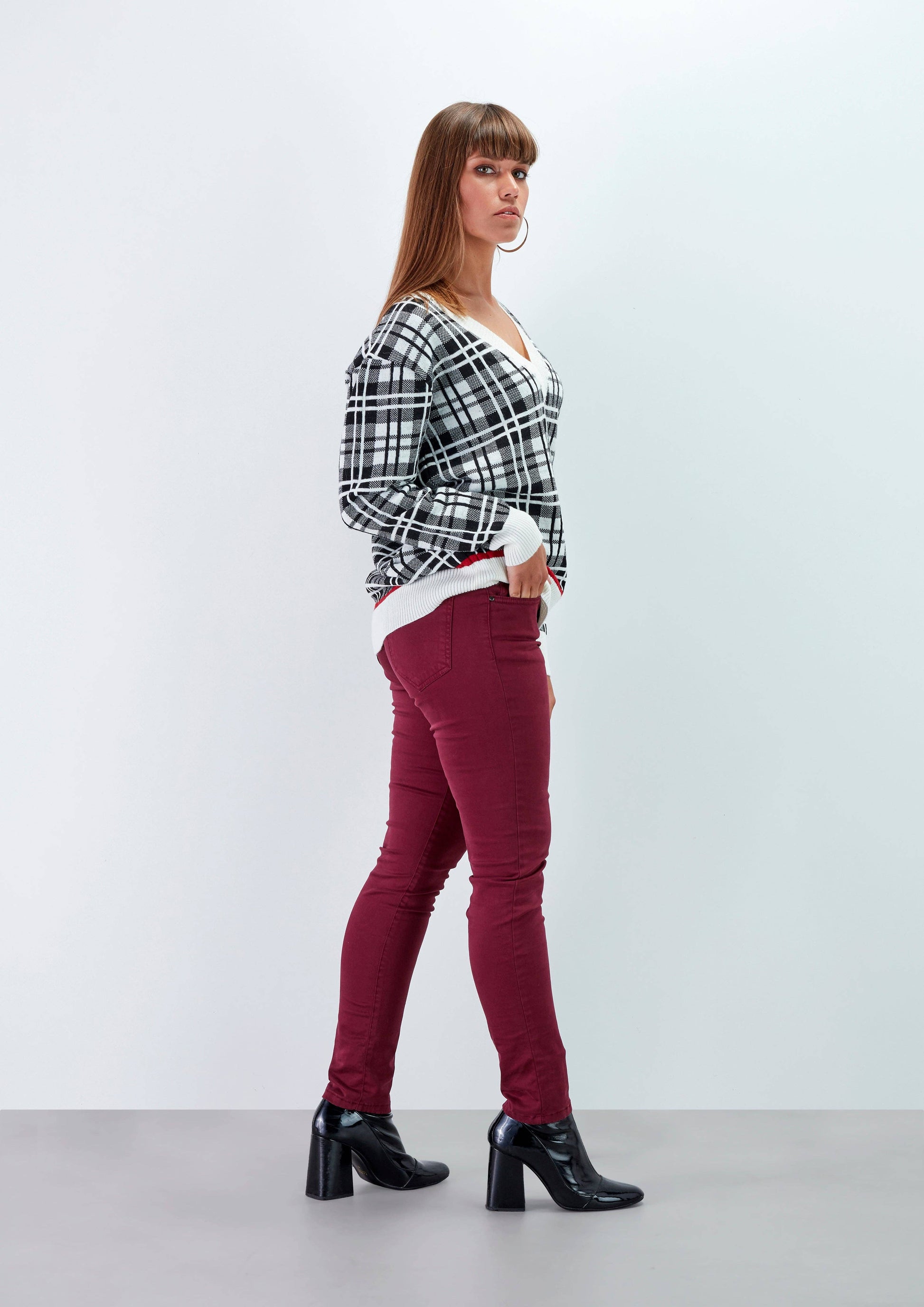 Pantaloni basic in twill elasticizzato