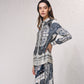 Blusa in raso stampata a taglio dritto