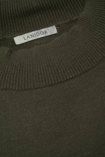 Maglione in maglia verde oliva con scollo tondo